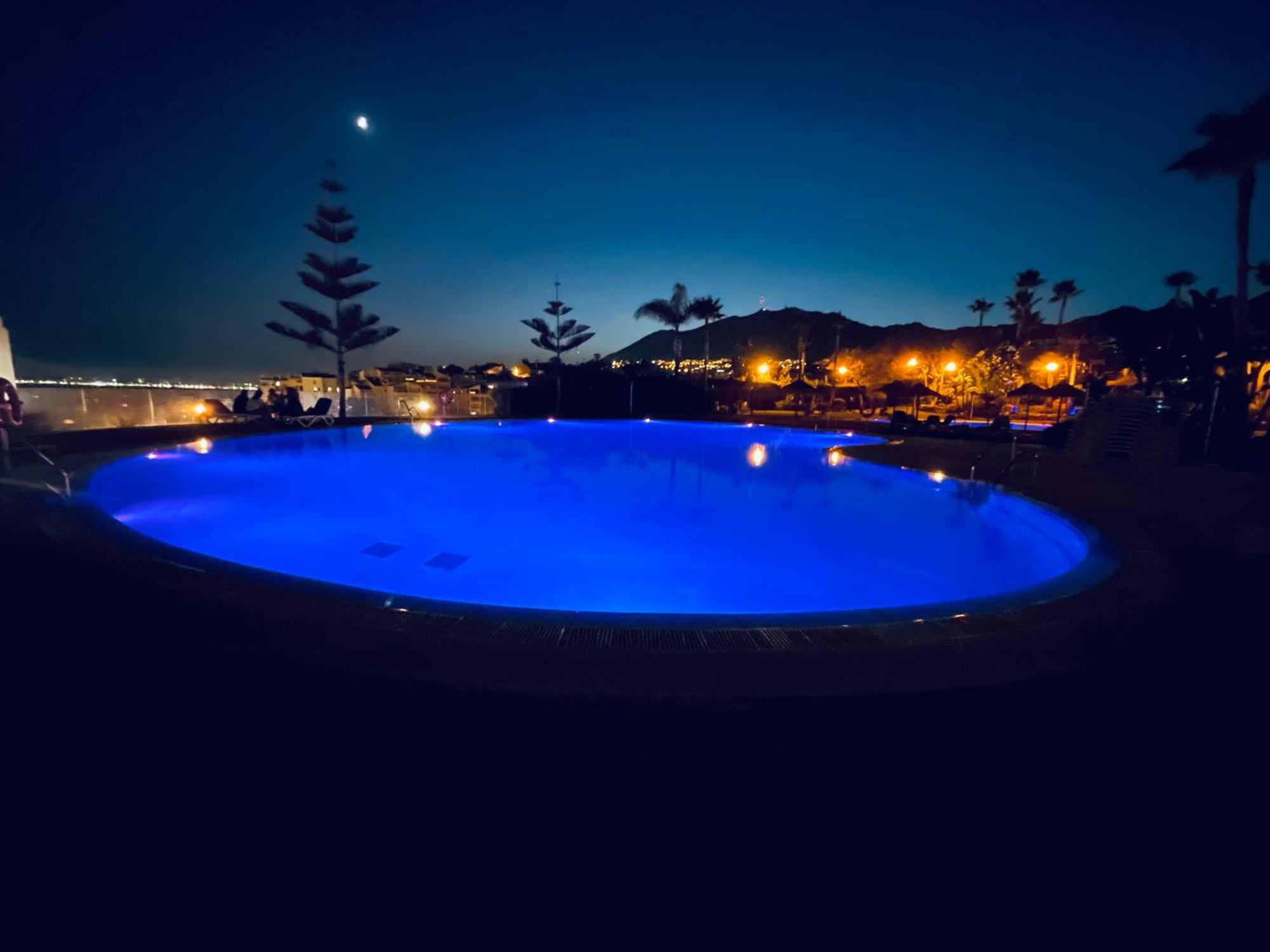 Luxury Apartment Benalmadena First Line Eksteriør billede